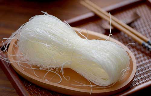 龙口粉丝是山东特产，你知道龙口粉丝是怎样制作的吗