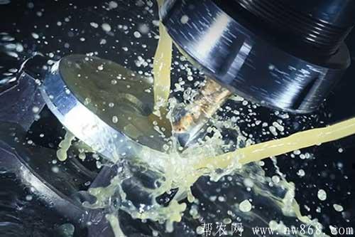 金属挤压切削乳化油配方及制作方法